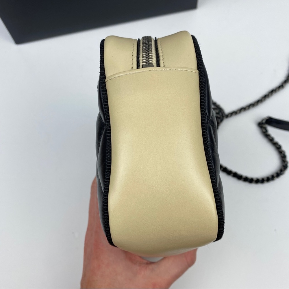 Chanel Bag - Picture 5 of 8
